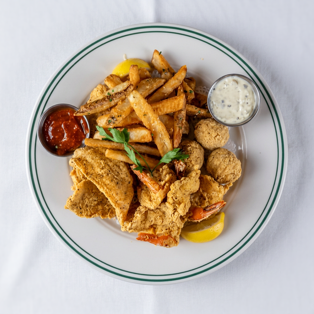 Jimmy G's Seafood Platter.